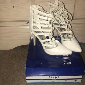 👠Lace Up Heels👠